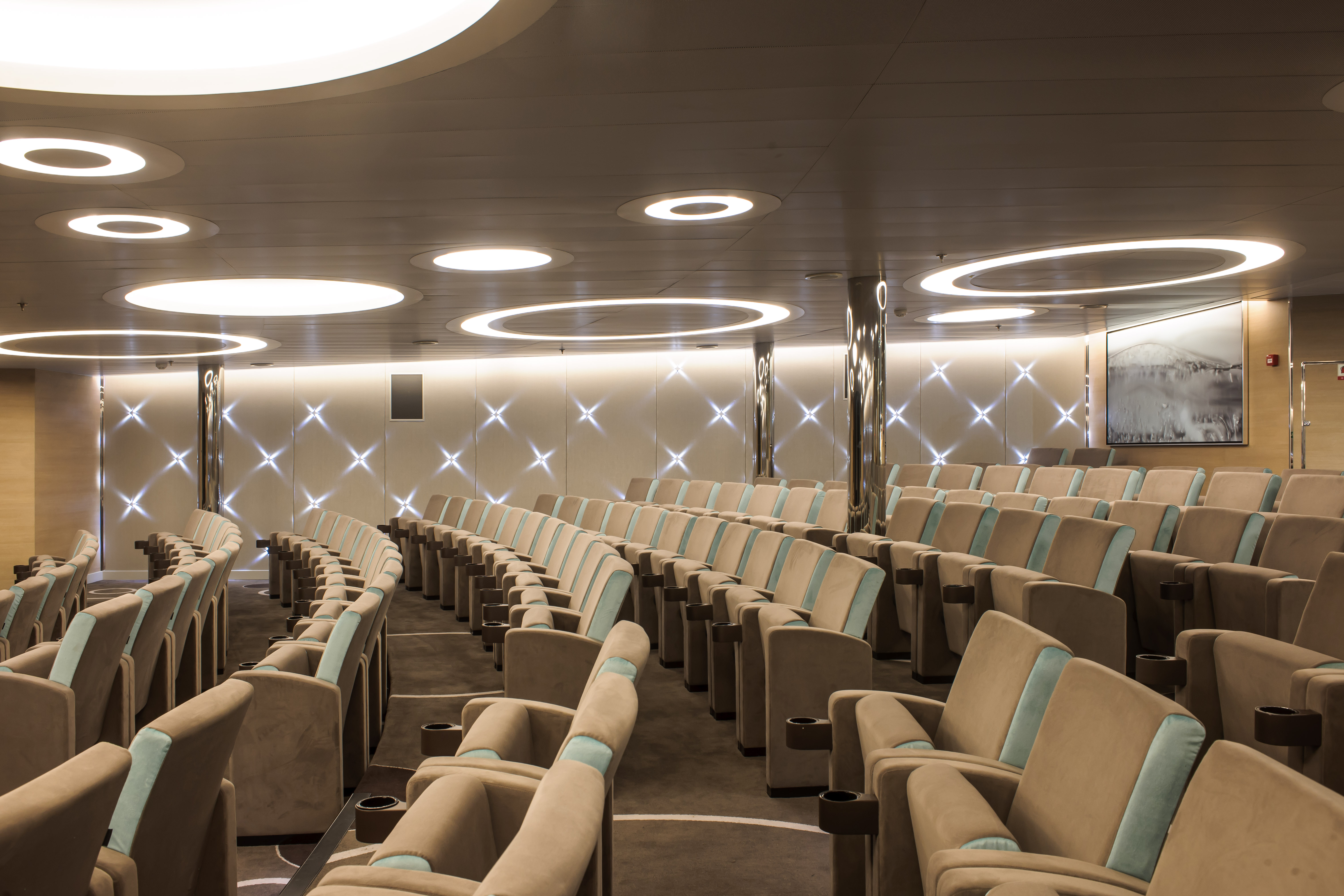 Le Soléal - Theatre